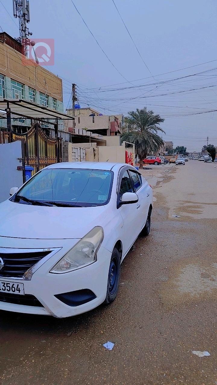 نیسان سەنی